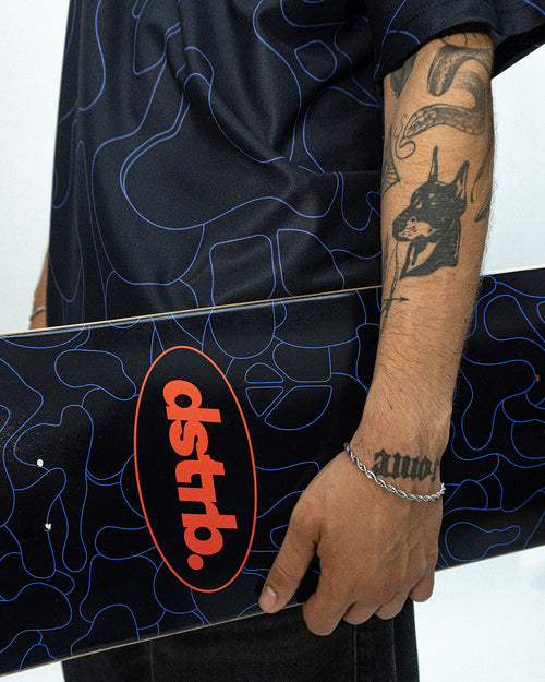 CAMU NEGRO SKATEBOARD